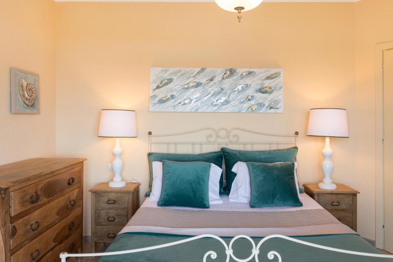 Dendrilia Villa & Suite By Rodostamo Collection Kassiopi Extérieur photo