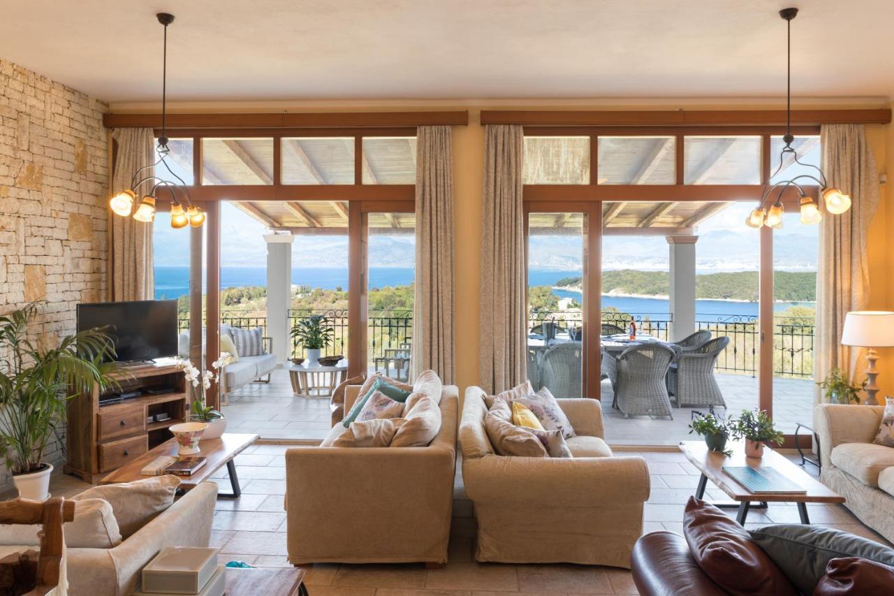 Dendrilia Villa & Suite By Rodostamo Collection Kassiopi Extérieur photo